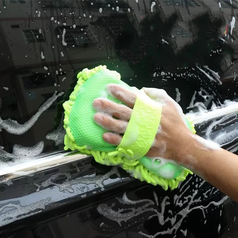 Dual-Use Microfiber Car Cleaning Glove – Dry &Wet.